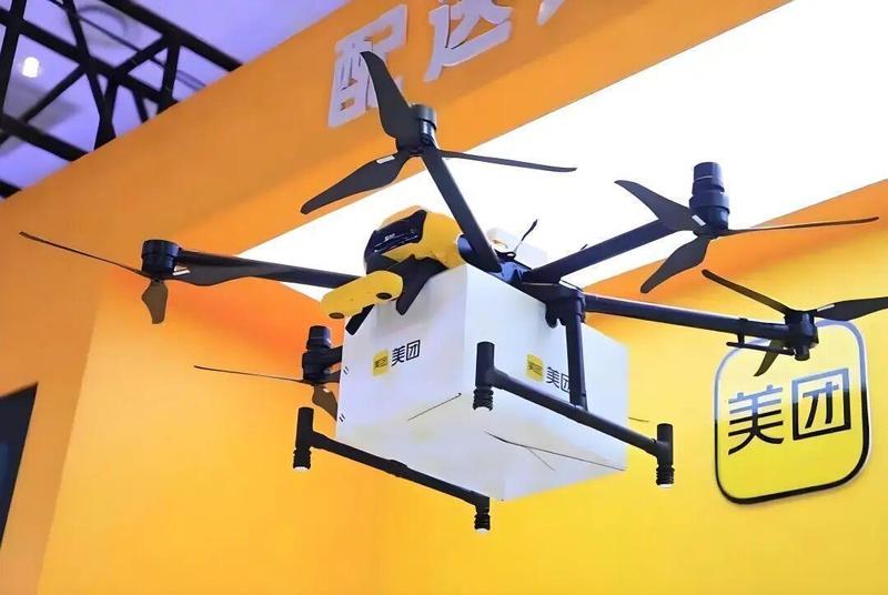 无人物流全面推进,物流体系重构在即;从业者需拥抱变革,抓住新兴机遇。 IT技术