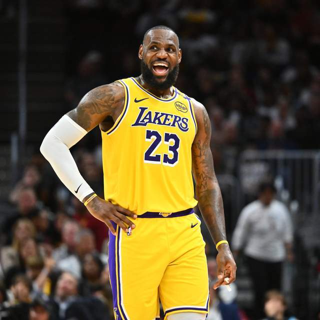 【深度复盘】数据不会说谎:拆解湖人困局与詹姆斯第五冠的三大博弈路径 体育新闻