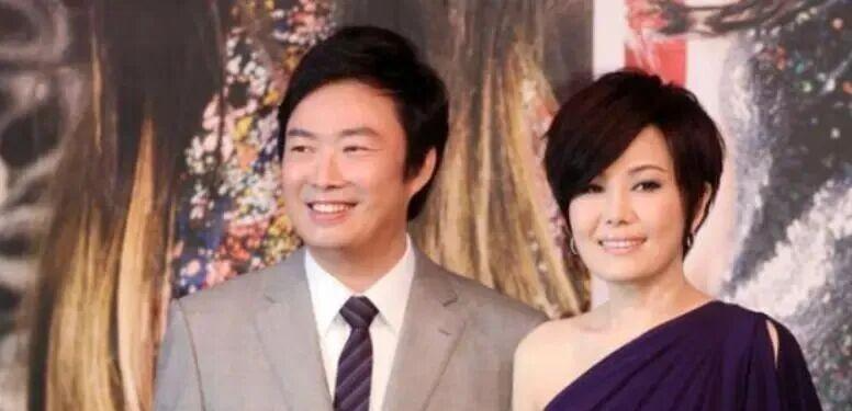  费玉清四十年乐坛生涯复盘：资产版图、封麦决策与人生算法全解析 娱乐新闻