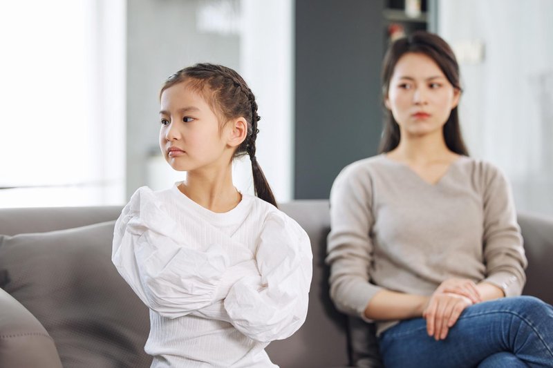  青春期教育心理学：解码亲子冲突的底层逻辑与三条黄金干预原则 情感心理