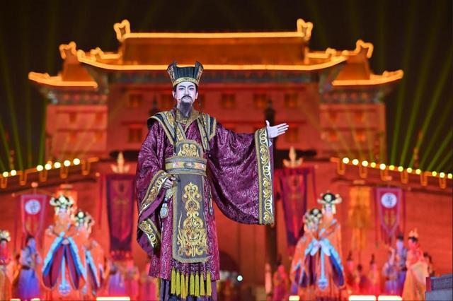 技术解密·沉浸式演艺新范式:西安城墙《梦长安》多媒体实景演出深度剖析 文化旅游 技术解密·沉浸式演艺新范式:西安城墙《梦长安》多媒体实景演出深度剖析 文化旅游